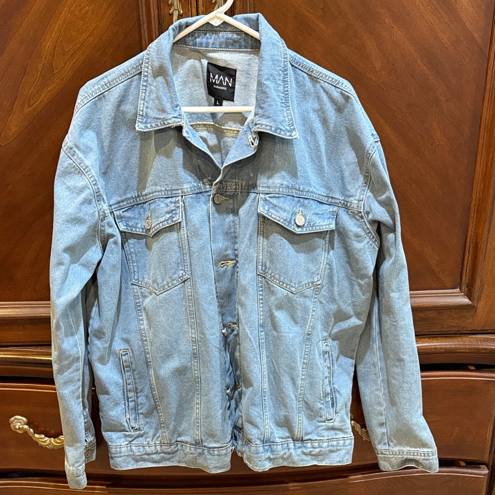 BoohooMAN Light Blue Denim Jacket